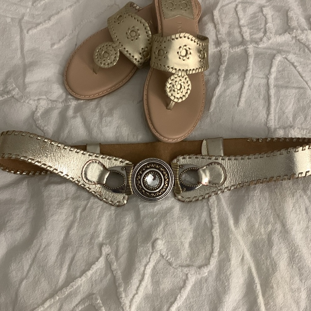 Chico’s Golden Leather Belt